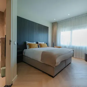 3* Hotel Boutique Herbergh Amsterdam Airport Free Parking